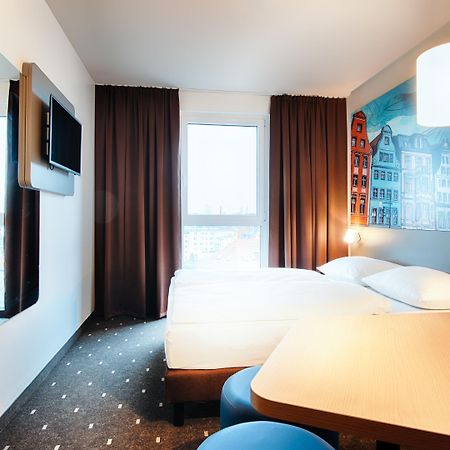 B&B Hotel Rostock City-West Exterior foto